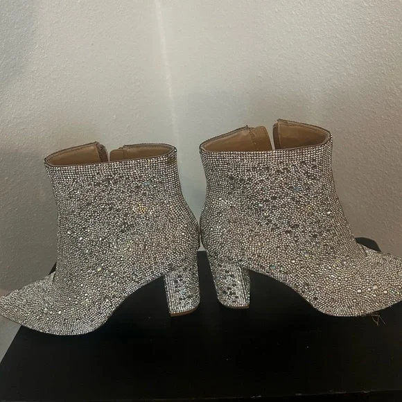 Betsey Johnson Cady Silver Rhinestone booties with pointed toe - Picture 5 of 6